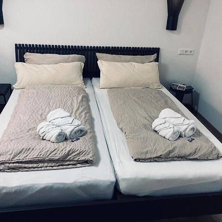 Free Apartment - Ermstal Bad Urach Εξωτερικό φωτογραφία
