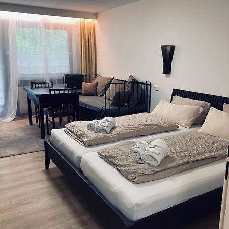 Free Apartment - Ermstal Bad Urach Εξωτερικό φωτογραφία
